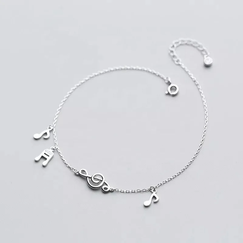 Adjustable Treble Clef Bracelet in Sterling Silver 