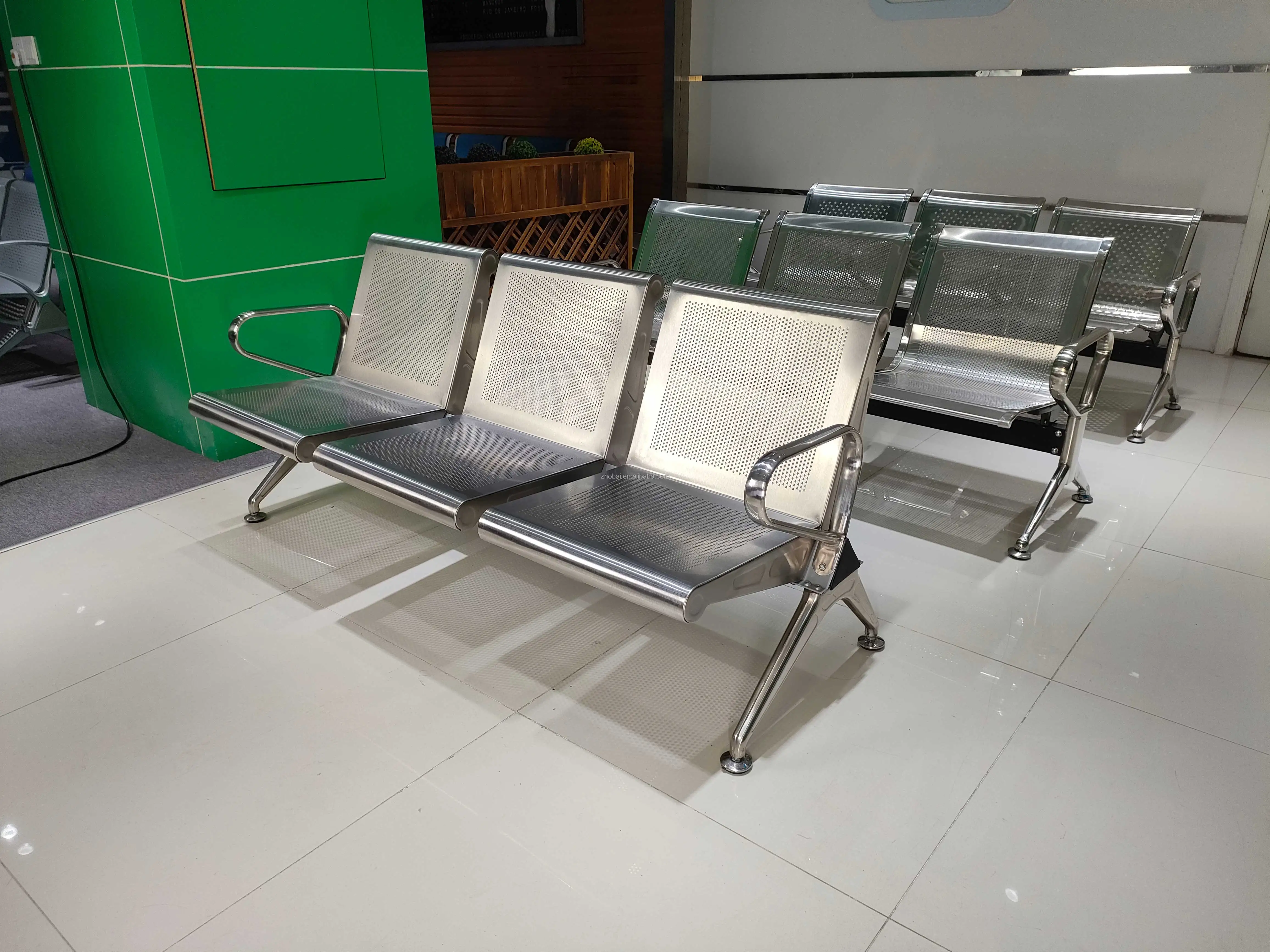 High Quality Customized Modern Stainless Steel  3 Seat Hospital Waiting Chairs for Gym Dental Office Areas 5-Year Warranty 6