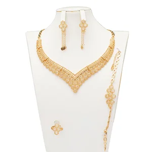 Dubai Four-piece Gold-plated Fashion Accessory Set Bridal Party Banquet Wedding