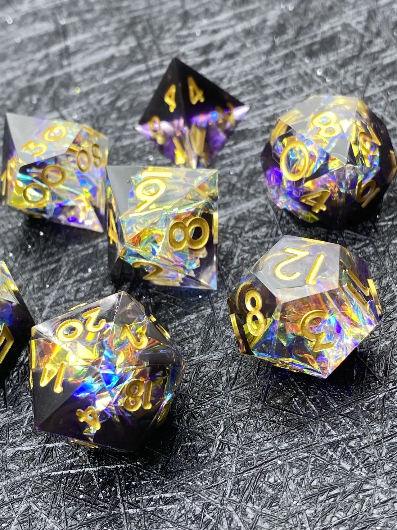 Custom D8 Engraved D20 Dice 8mm Dice Sharp Edge Hot Sale Resin Black