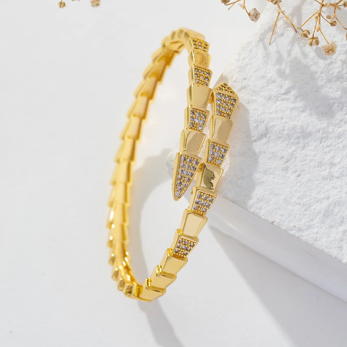 Classic 18k Gold Plated Brass Bracelets Fashion Jewelry Leopard Snake ...