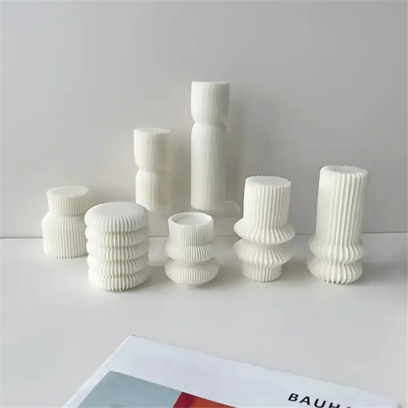 12.2*7.9cm 3D Pillar Candle Molds White Cylindrical Stripe Candle