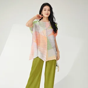 Latest Miyake Women's T-Shirt Vintage Pleated Design Fashionable and Personalized Large Size Elastic Printed Top for Summer