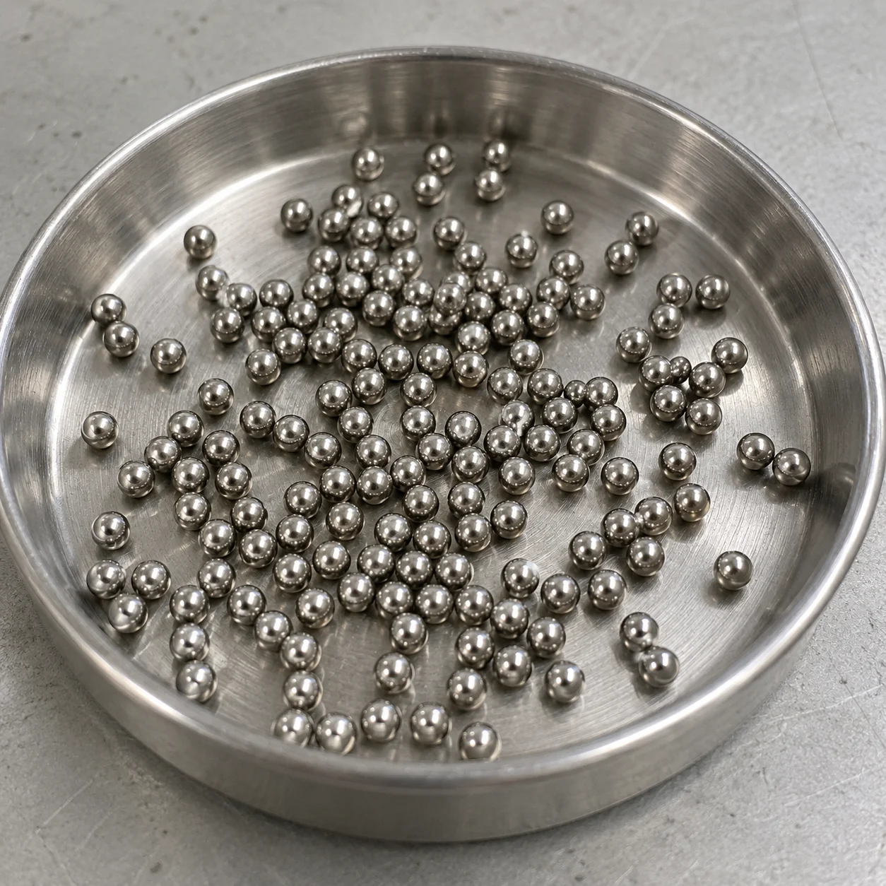 Factory Direct Solid AISI 304 5.5mm 5.6mm 5.556mm 5.8mm 5.9mm 5.95mm 6mm Stainless Steel Ball