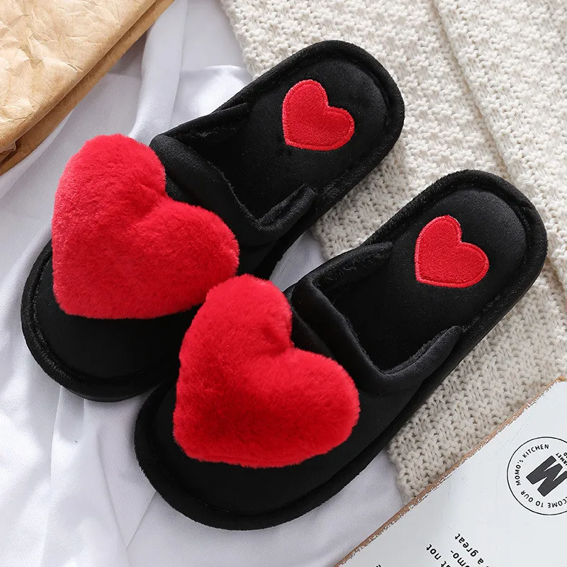 Cute heart design fuzzy slippers for women indoor