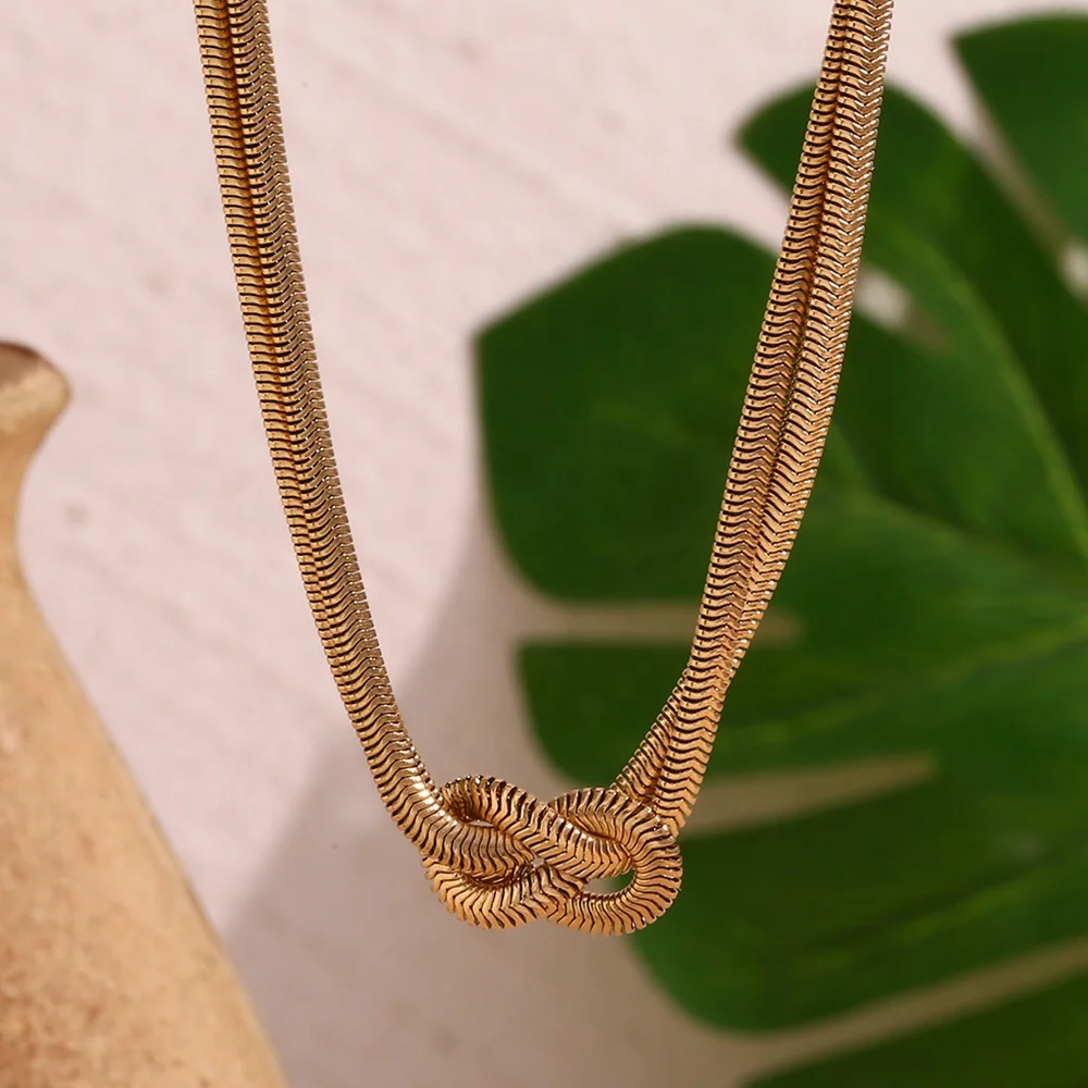 2024 Trends Twisted Double Layer Snake Chain Necklace Gold Plated Stainless Steel Choker