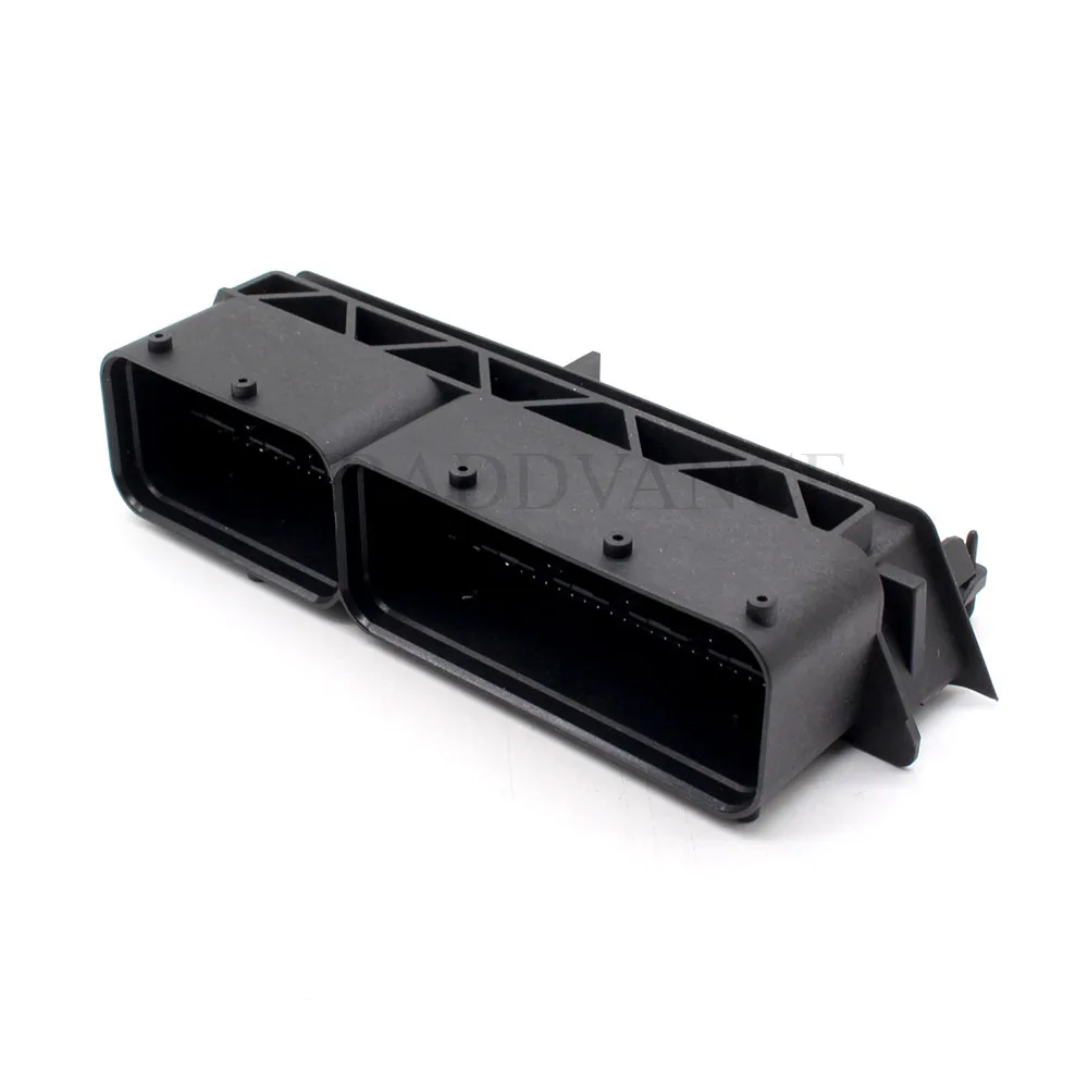 284617-1 TE Micro Quadlock Pinheader PCB Board Automotive 154 Pin ECU Connector for VW