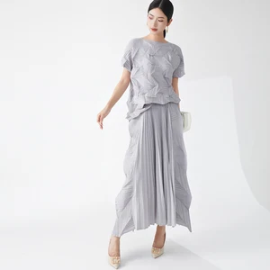 2025 Latest Miyake Pleated Design Casual Two-Piece Set Vintage Floral Polyester Shirt Ankle-Length Pleated Skirt Summer Clothing