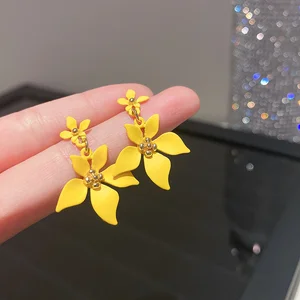 New Trendy Wholesale Earrings Euro Style Alloy Flower Drop Earring for Women Romantic Colorful Petals  Earring Jewelry