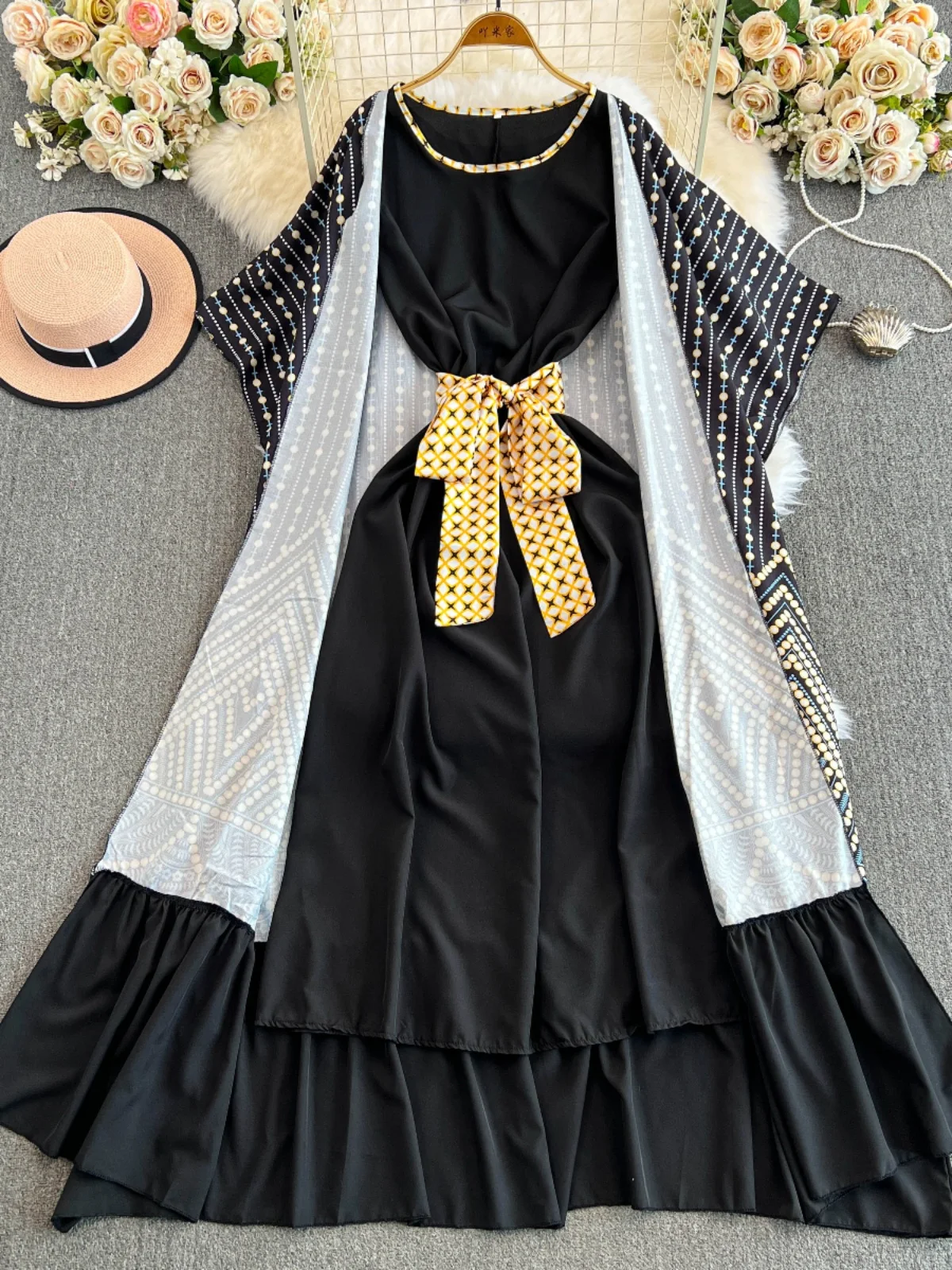 Elegant temperament printed round neck new hot stamping two-piece set women's long skirt+Western loose bata shirt