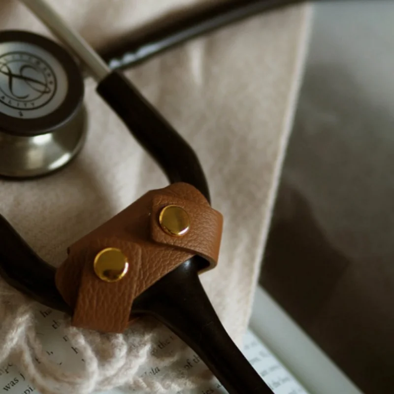 Personalized Stethoscope Name Tag Charms Portable PU Leather Custom LOGO Stethoscope ID Tag