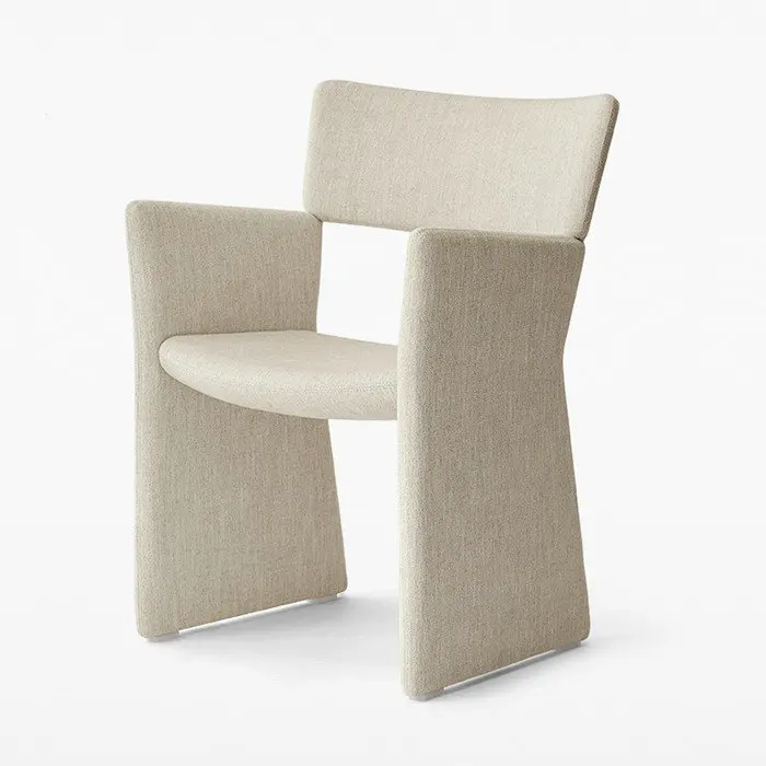 Surmiitroshion Designer Dining Chair Restaurant Arm Chair Crown Armchair by Massproductions Home Furniture Fabric Carton 1 Piece