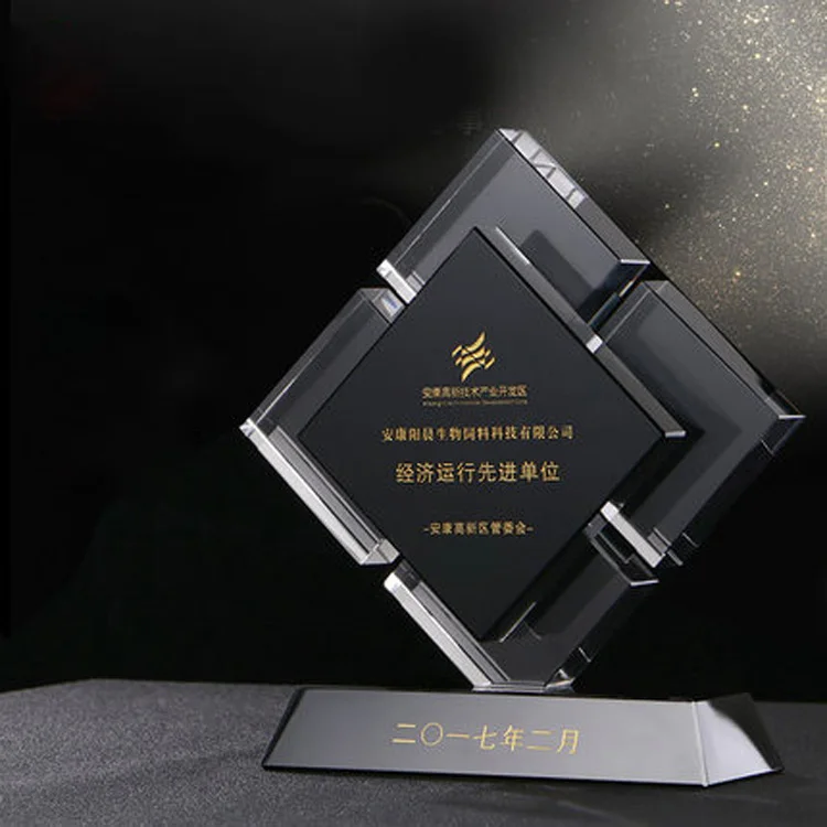 Shining Personalized Custom High Quality K9 Crystal Craft Trophy Design Wholesale Honor Plaque Blank Crystal Trophy and Award