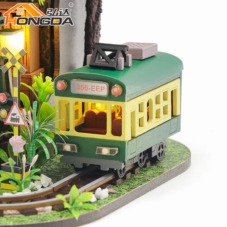 HongdaホットセールM2232フォレストシークレットハウス木製Diy