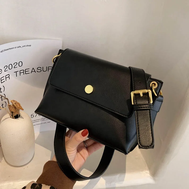 small trendy handbags