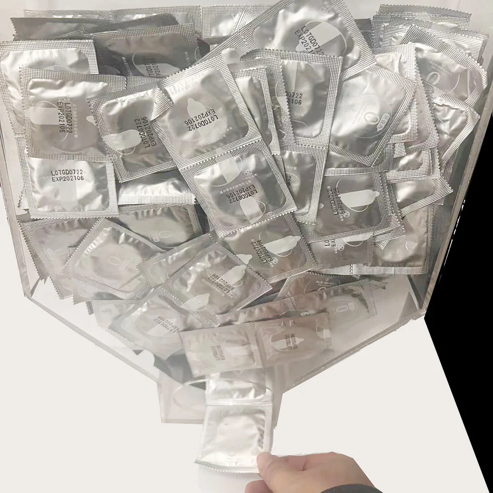 Weihai Supermarket Advertising Acrylic Condom Display Stand