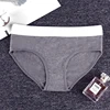 Hipster grigio scuro
