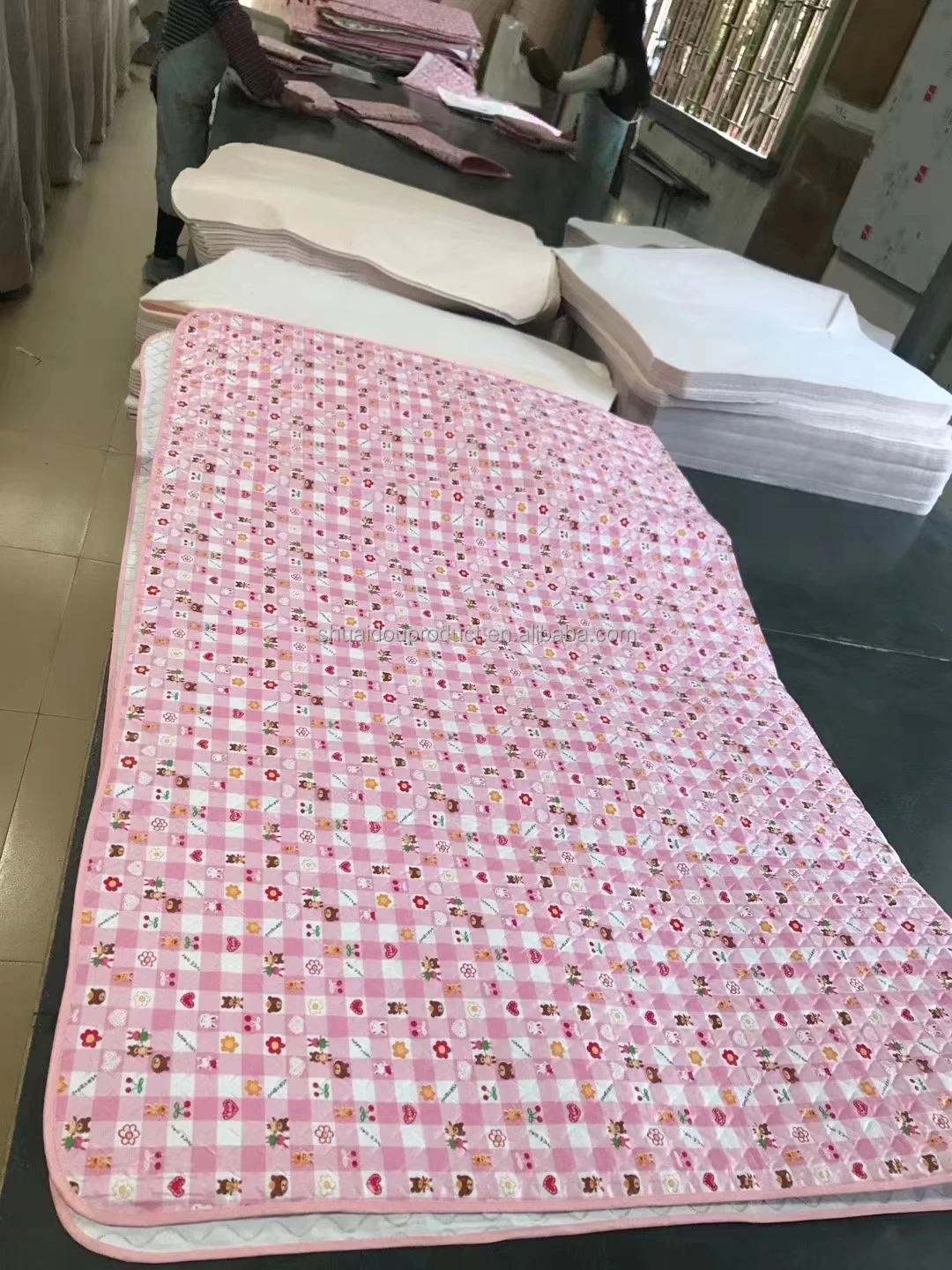 Hot Selling Pvc Baby Pee Pad Washable Baby Urine Training Pads