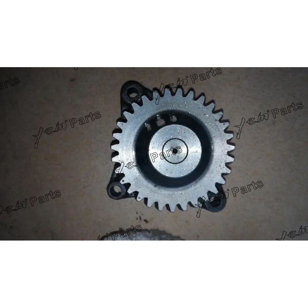 Factory Direct Sales Oil Pump 129350-32090 729350-32100 for Komatsu Engine 3D72-1 3D75-1A 3D84-1H