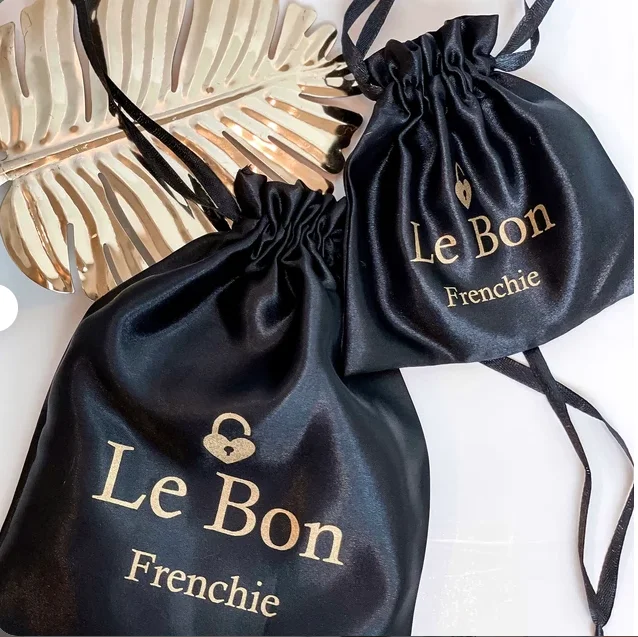 High Quality 100 Silk Drawstring Bags Black Drawstring Gift Satin Silk Bags With Logo for Clothes