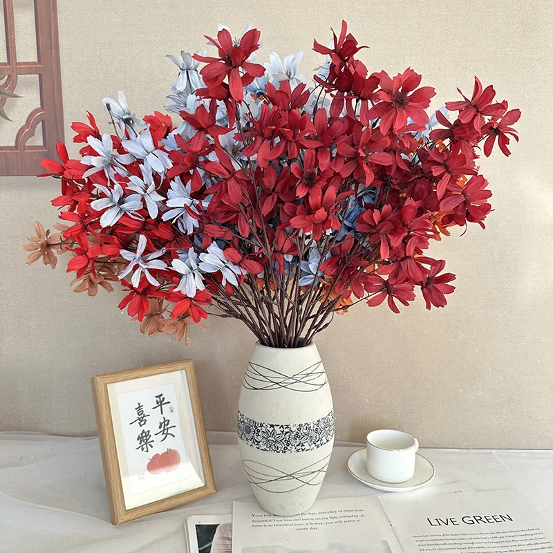 Verhoog jou interieurontwerp met valse purperbloue hydrangea akkente