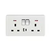 Prise britannique double 1gang avec USB A+C