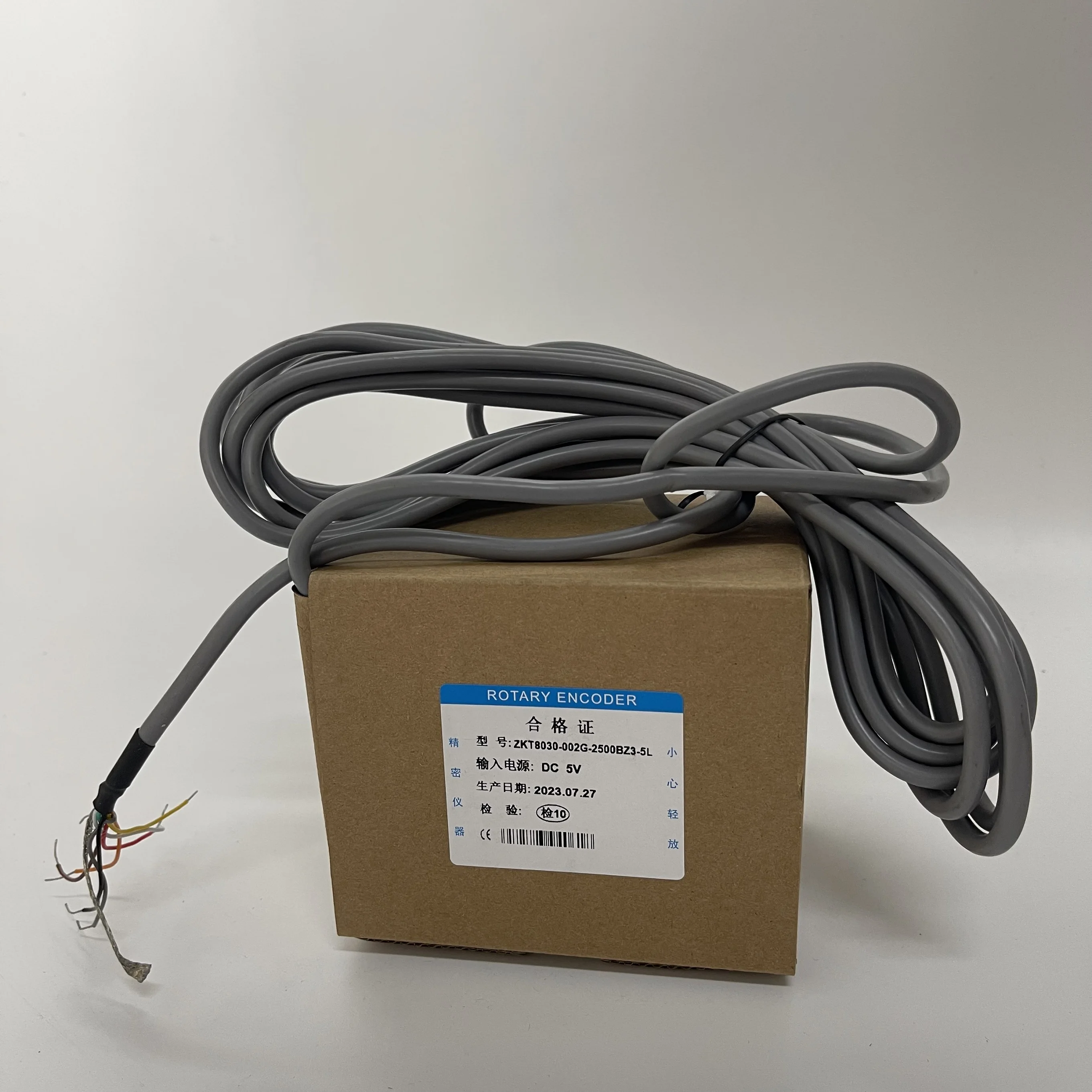 Sandou Rotary Encoder Cable ZKT8030-002G-2500BZ3-5L