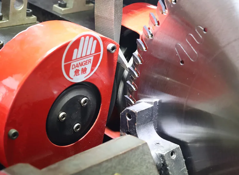 Good Quality Automatic Blades Sharpening Machine Tct Carbide Tip Circular Saw Blade Grinding Machine