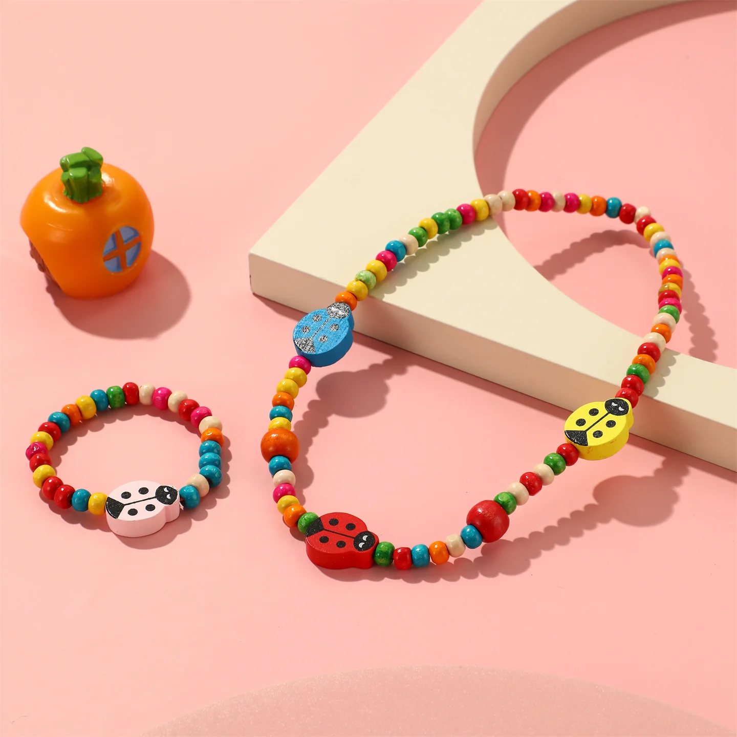 Ladybug Kids Jewelry Set Lovely New Fashion Acrylic Pendant Necklace and Bracelet Set for Girls