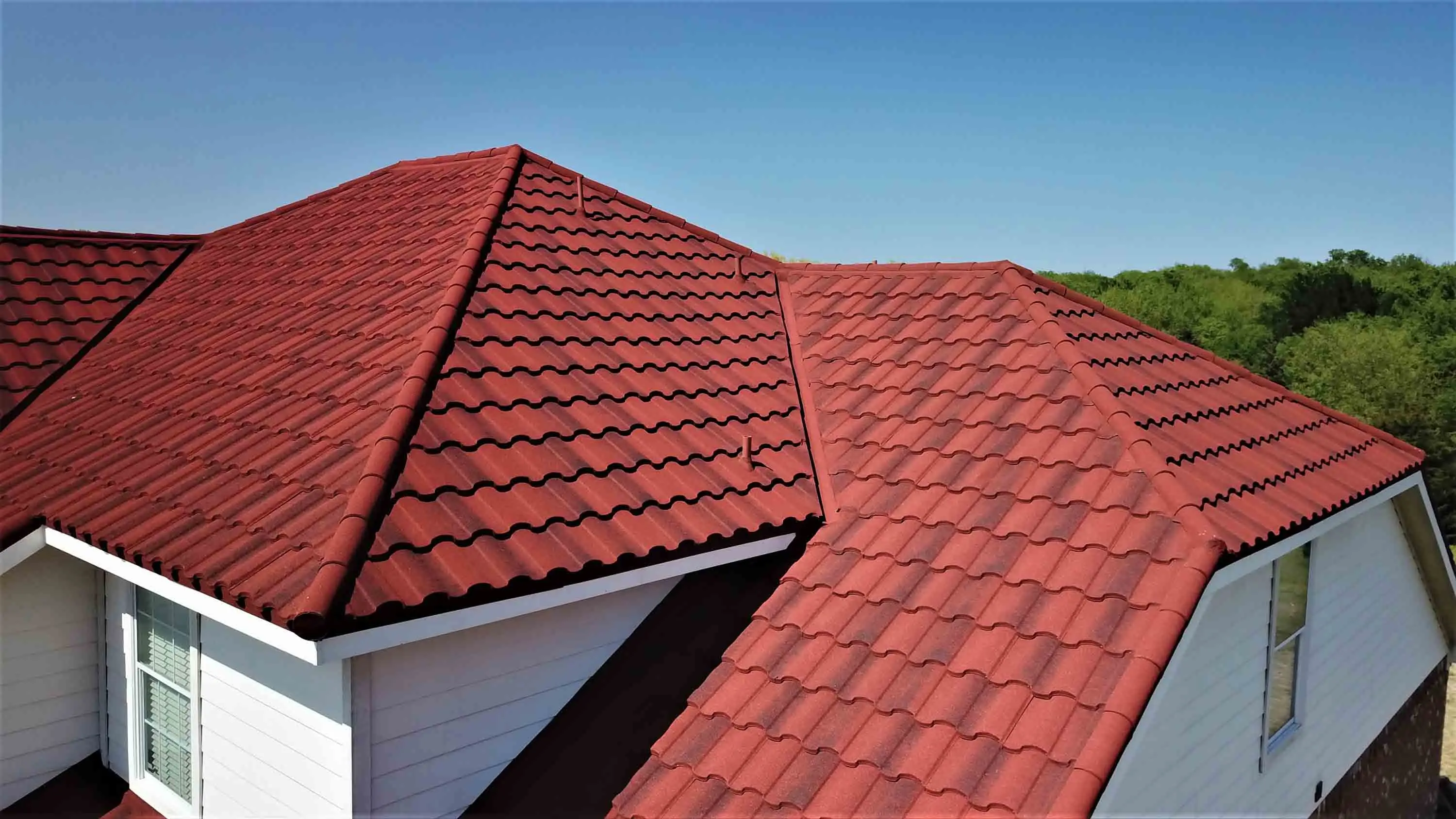 Factory Price Color Coating Stone Metal Roofing Tile Gi Galvanized ...