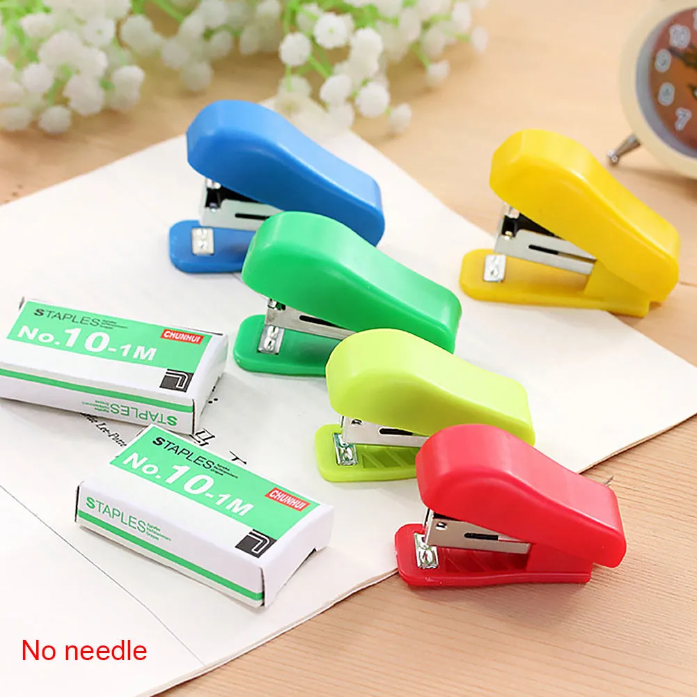 Random Color Stapler Solid Office Stationery Cute Mini Stapler for No. 10 Staples