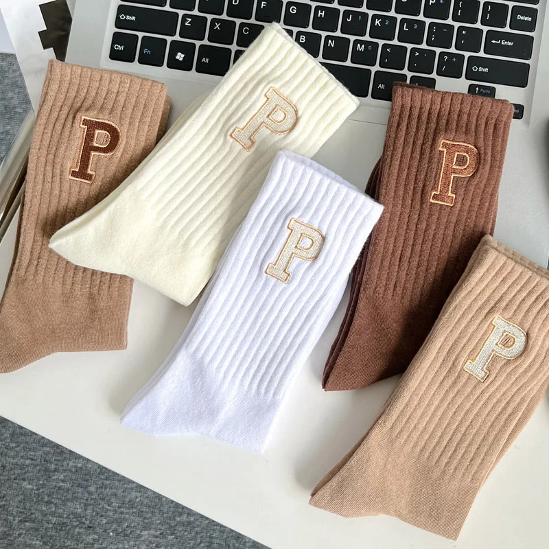 2023 заводской производитель женские носки модные с вышивкой и буквенным логотипом на