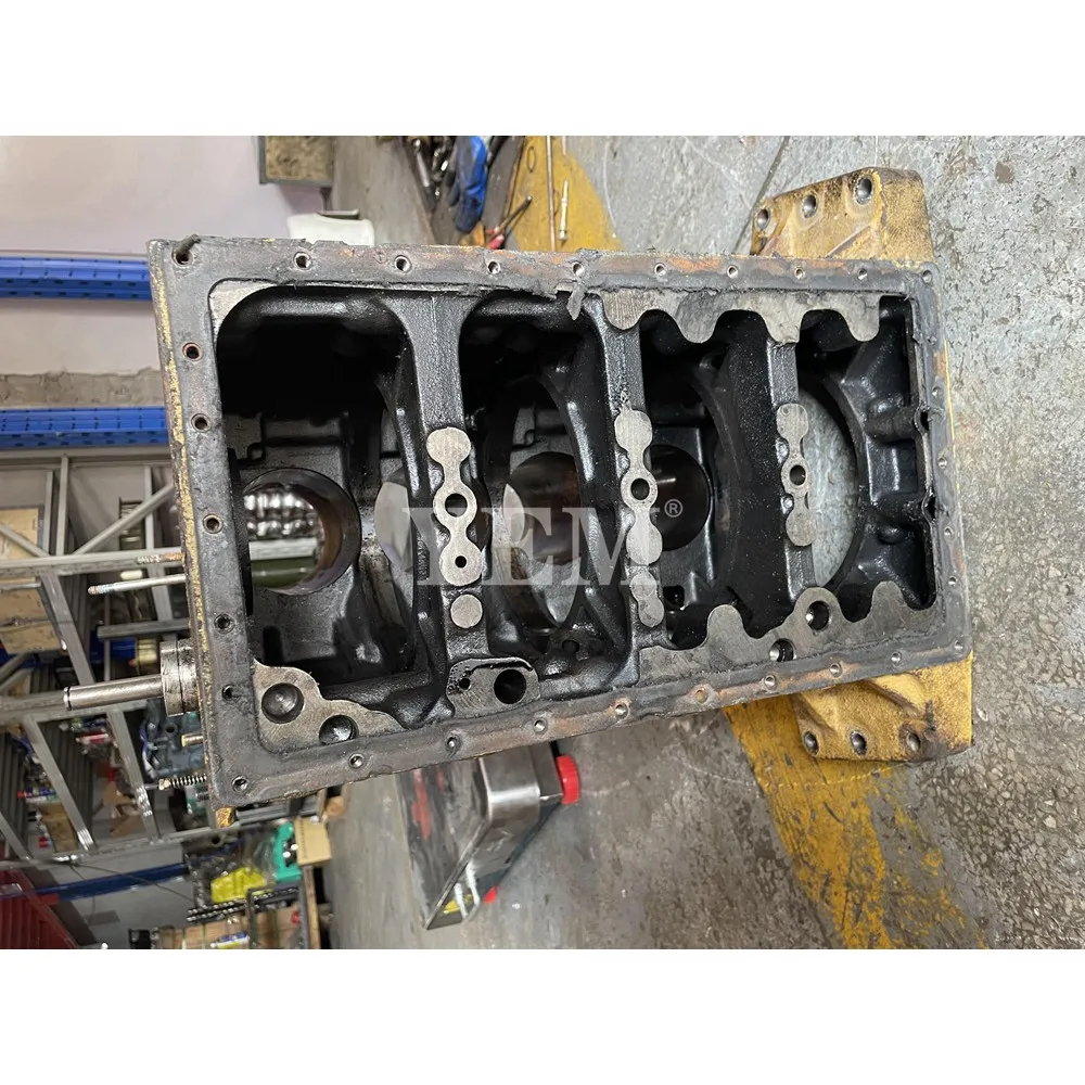 3024C Cylinder Block for Caterpillar Engine. 5