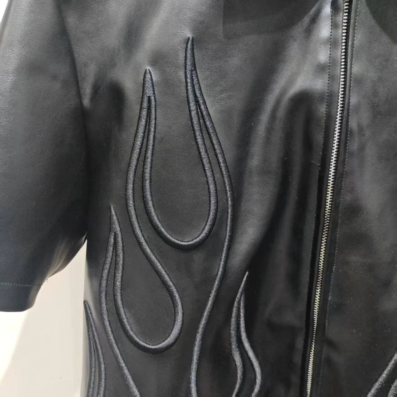 Custom Embossed Flame Paw Patch Faux Leather Short Sleeve Zip Shirt Men Boxy Streetwear Jacket Punk Loose Hip Hop Outerwear gallery 3