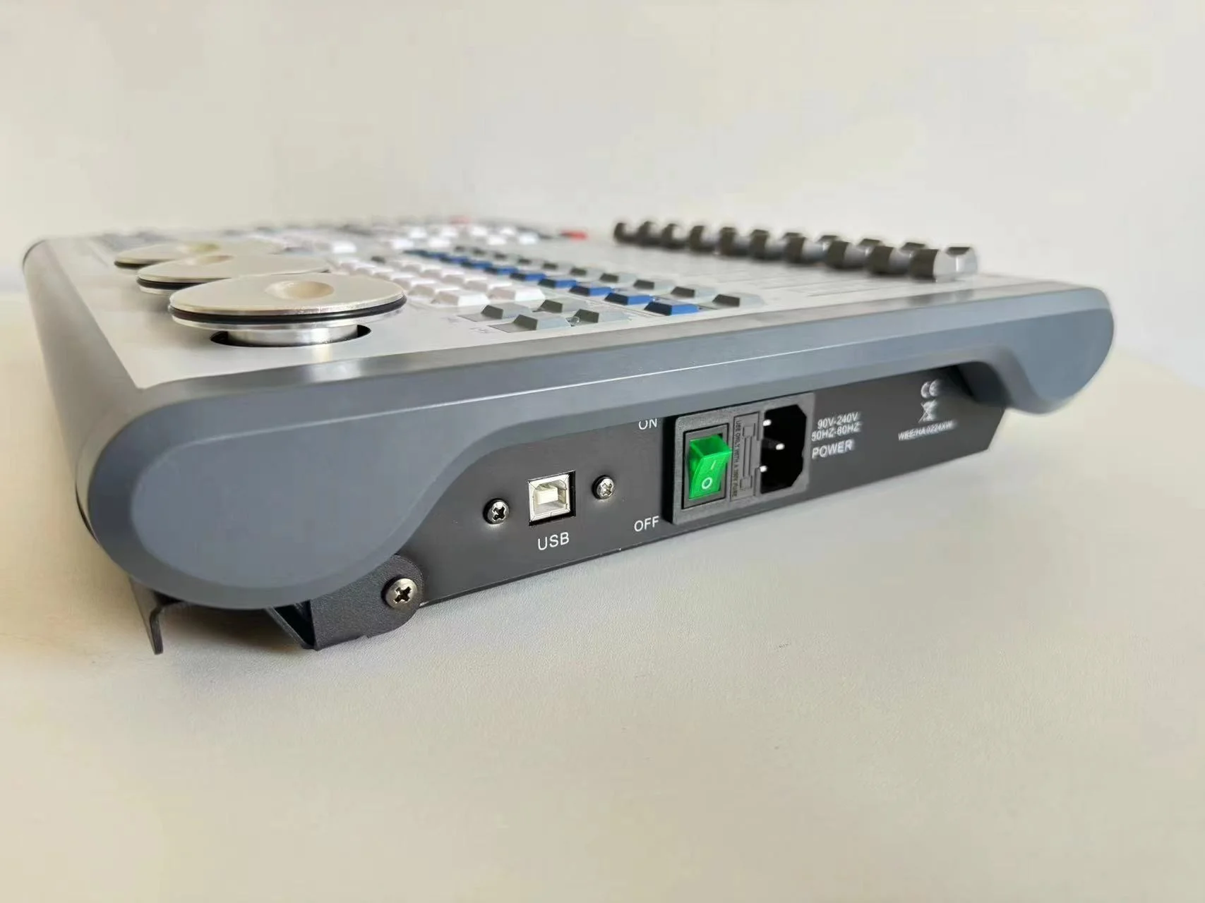 Stage Light Controller DMX 512 Lighting Consoles Titan Mobile