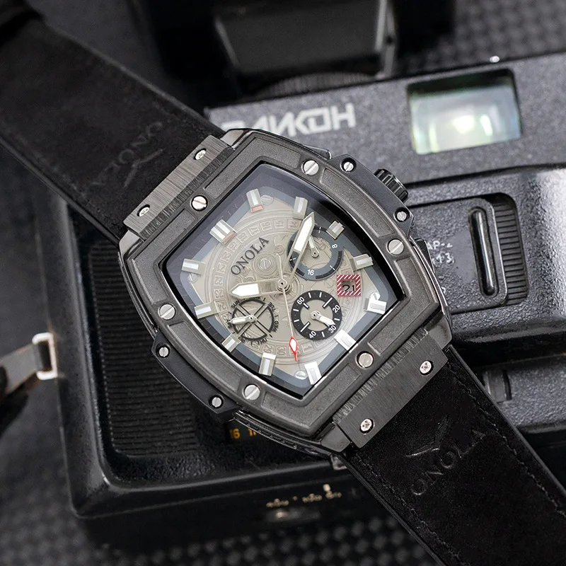 Tonneau Automatic Men's Watch OM-418216