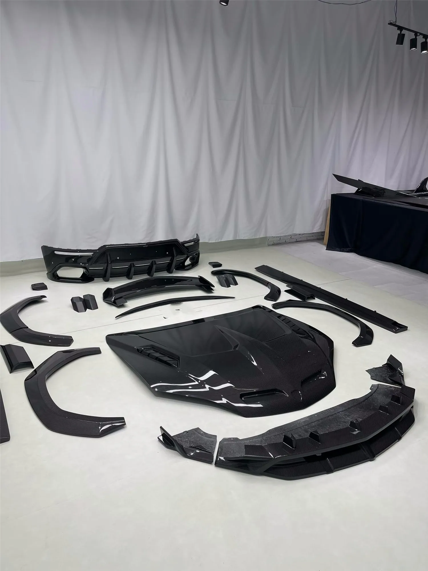Kit de Carroceria para Lamborghini Urus foto 3