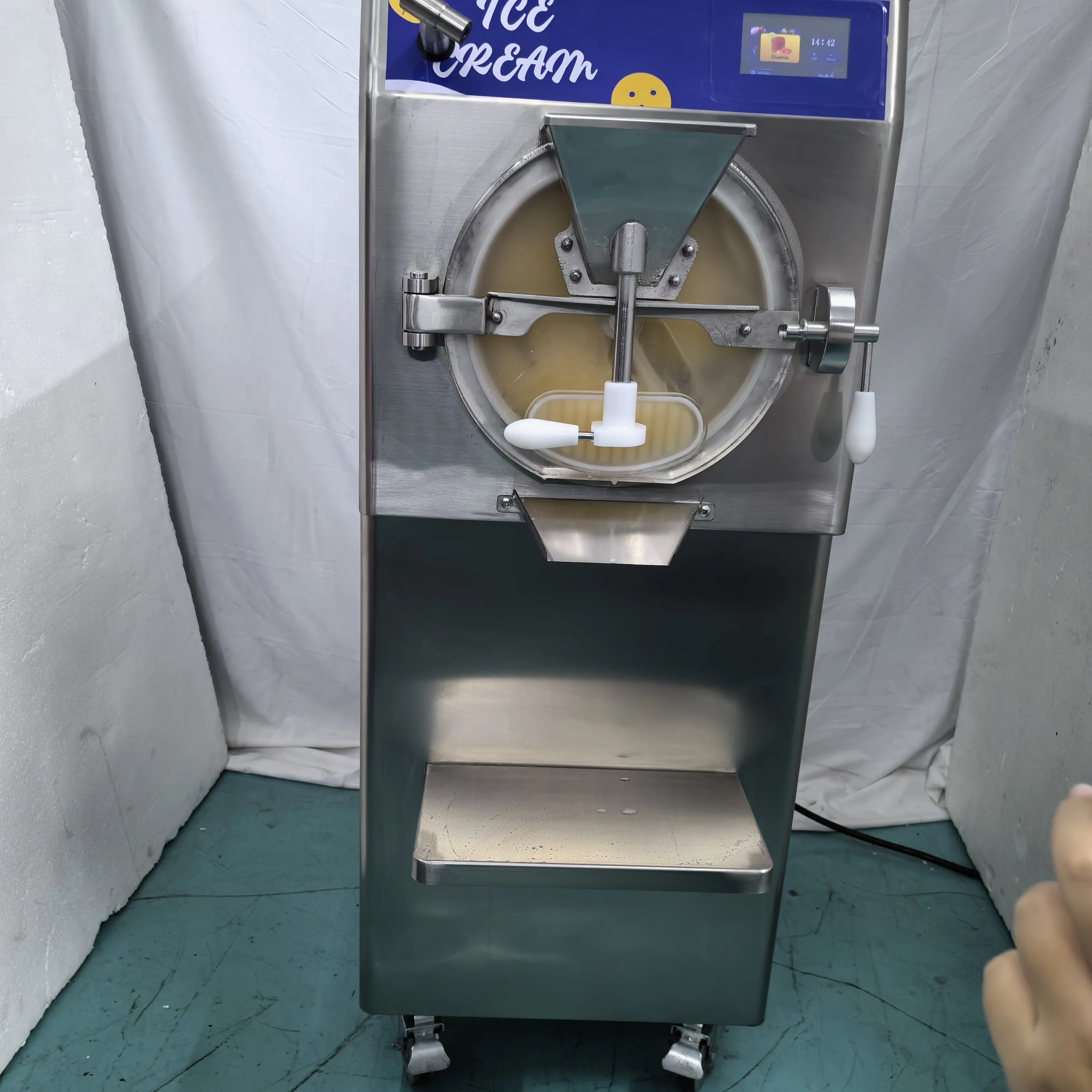 業務用バーチサーブフリーザーハードアイスクリームメーカーイタリア