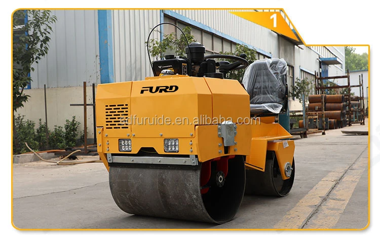 Changfa Pedestrian Vibratory Roller with 700kg Capacity Honda Diesel Engine Double Drum for Soil Compaction Road Maintenance