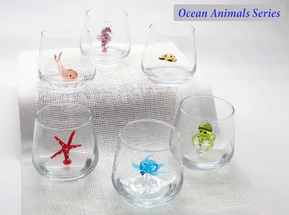 8oz acrylic wine glass 8 oz Patterned Plastic Wine Glasses main image 1