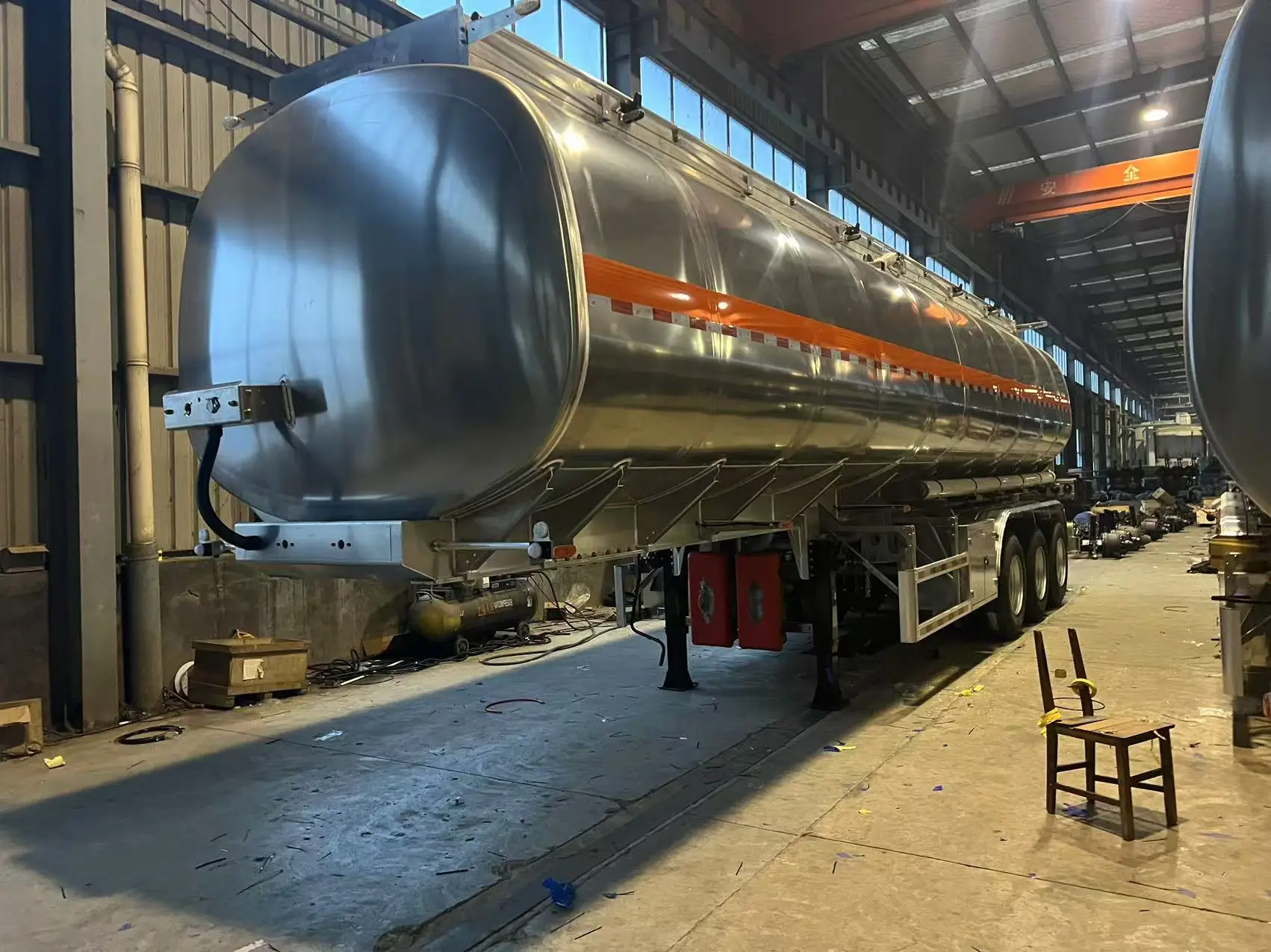 2026 Brand New 3 Axles 46000L Aluminum Alloy Tanker Trailer Ready to Ship