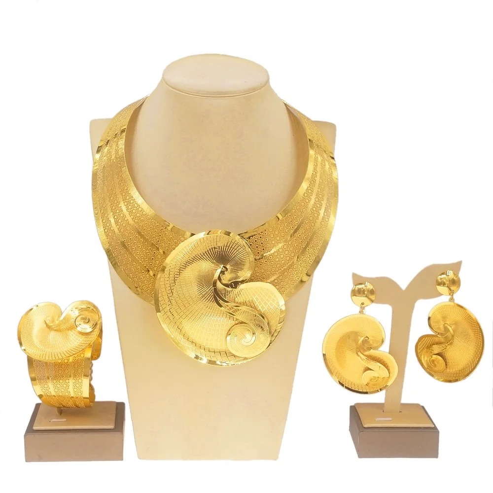 Zhuerrui High Quality 24K Gold Plated Jewelry Sets Dubai Gold Wholesale  Fine Jewelry African Gold Large Jewelry Set NH00090