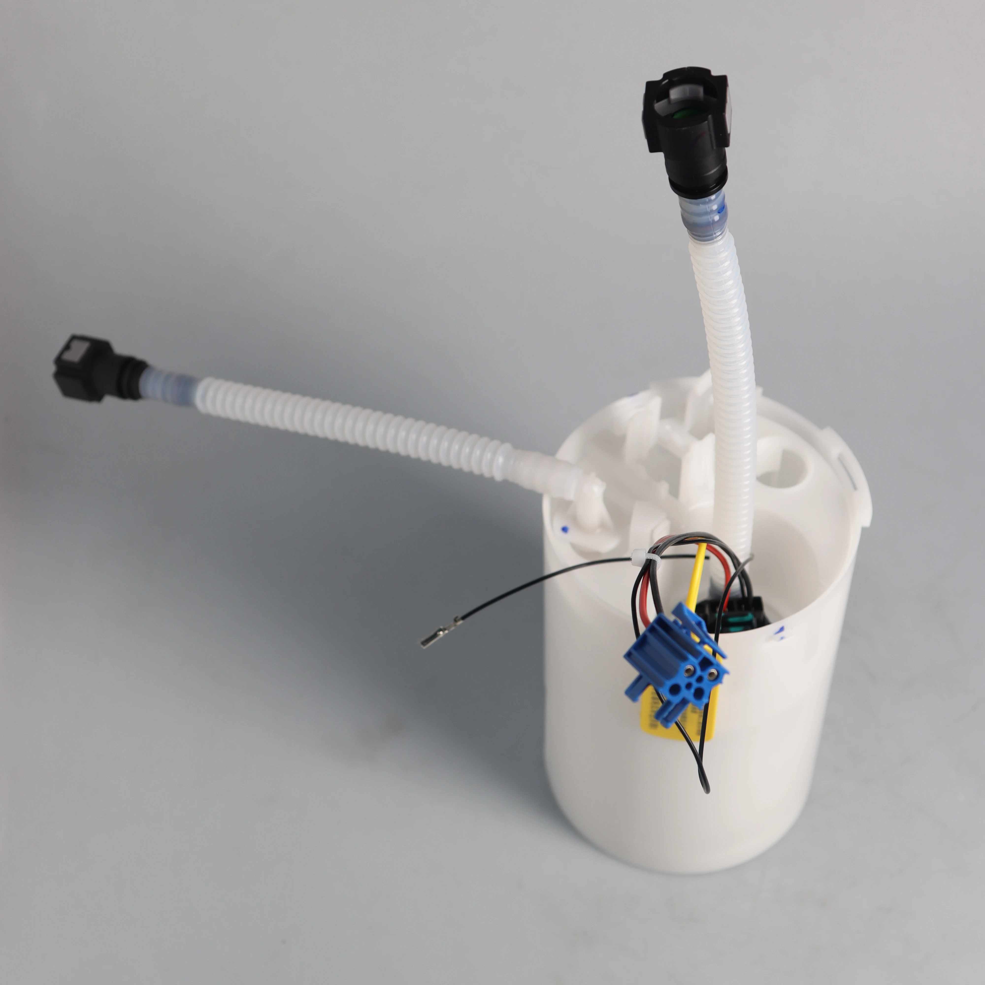 Car Fuel Pump 16117198406 for BMW X3/E83 - Reliable Performance