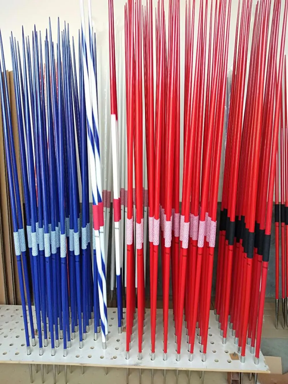 高品質800gやり投げ陸上競技トレーニング用やり工場価格400g 500g 600g