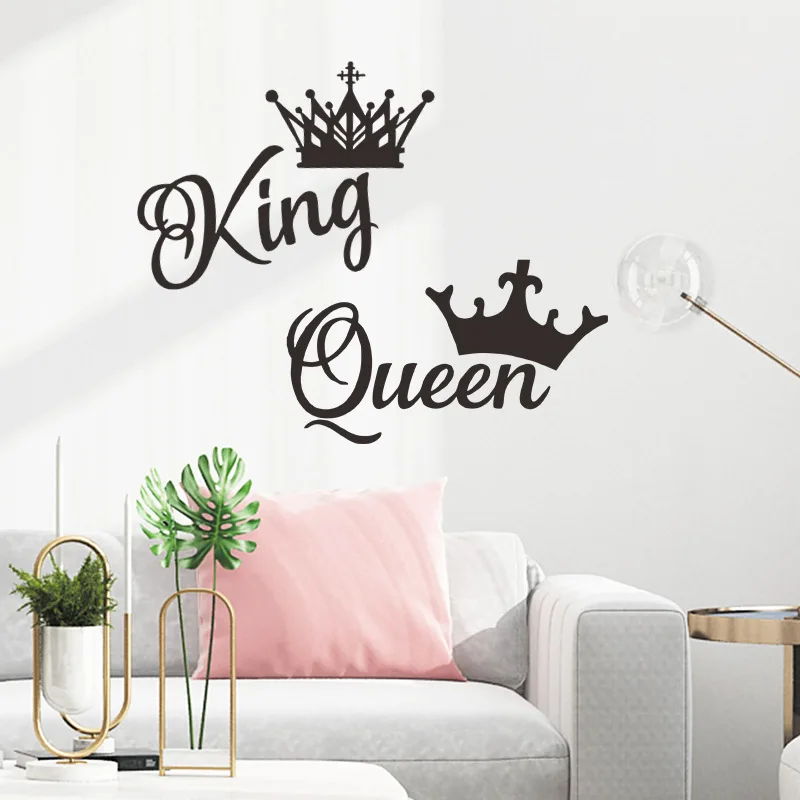 KING & Queen' Sticker