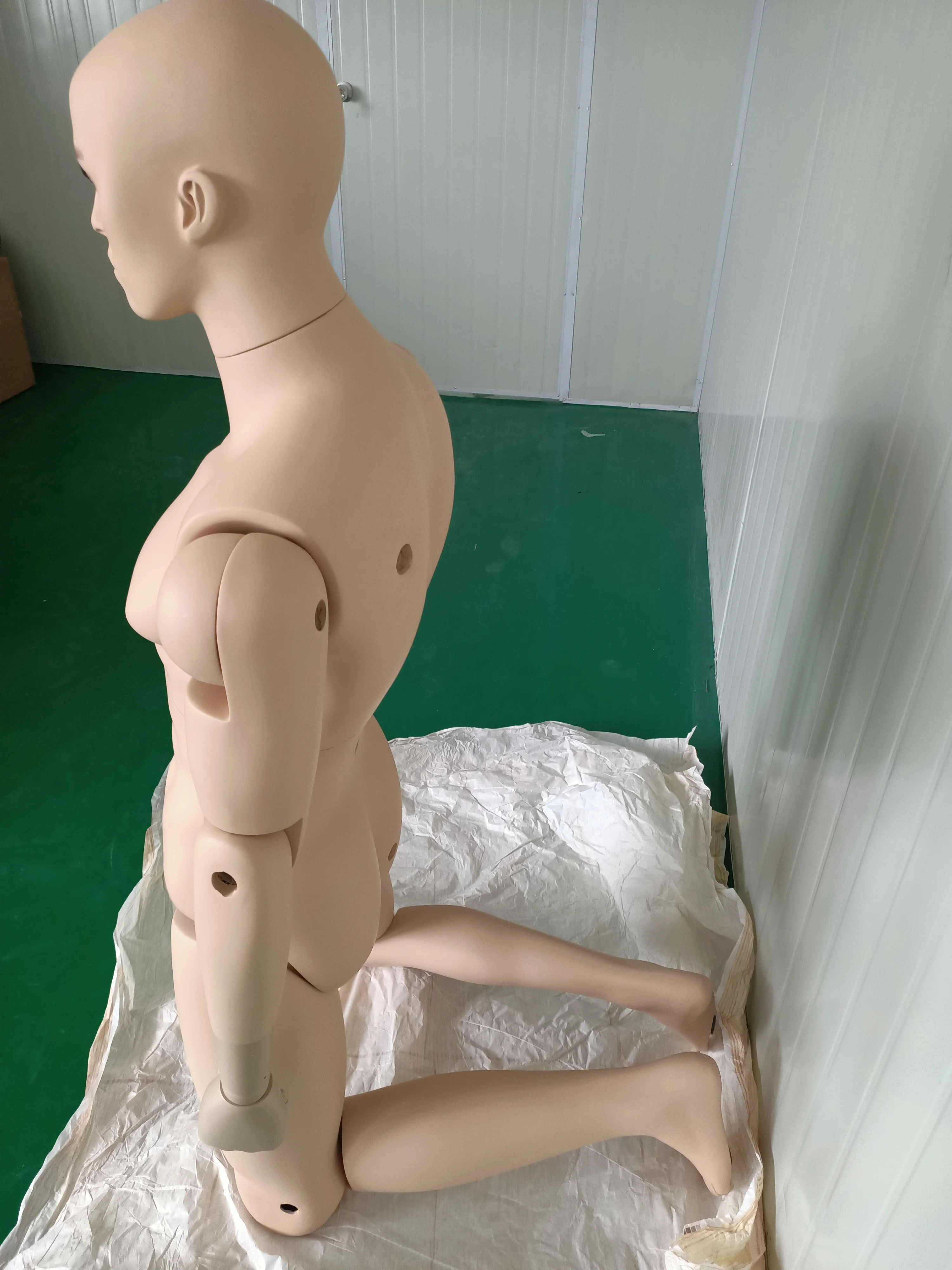 HM02-G Nude Male Flexible Simulation Mannequin Full Body Posing Freely Movable Joints Articulated Mannequin