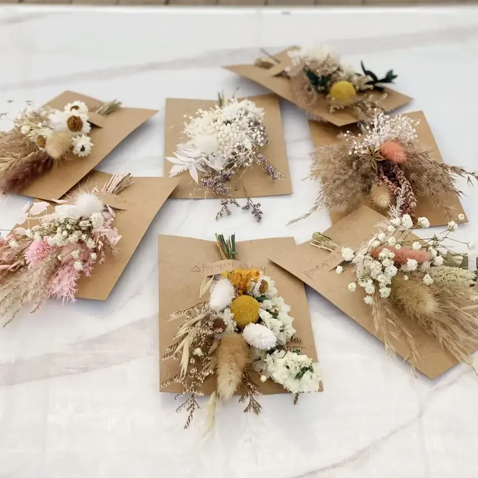 Amazon Hot Selling 2023 Natural Preserved Flowers Bouquet Valentine's