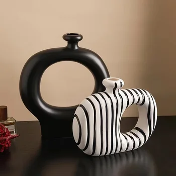 Merlin Living Luxury Tabletop Decorative Flowerpot European Italian Modern Nordic Porcelain Ceramic Vases Matt Glaze Home Use