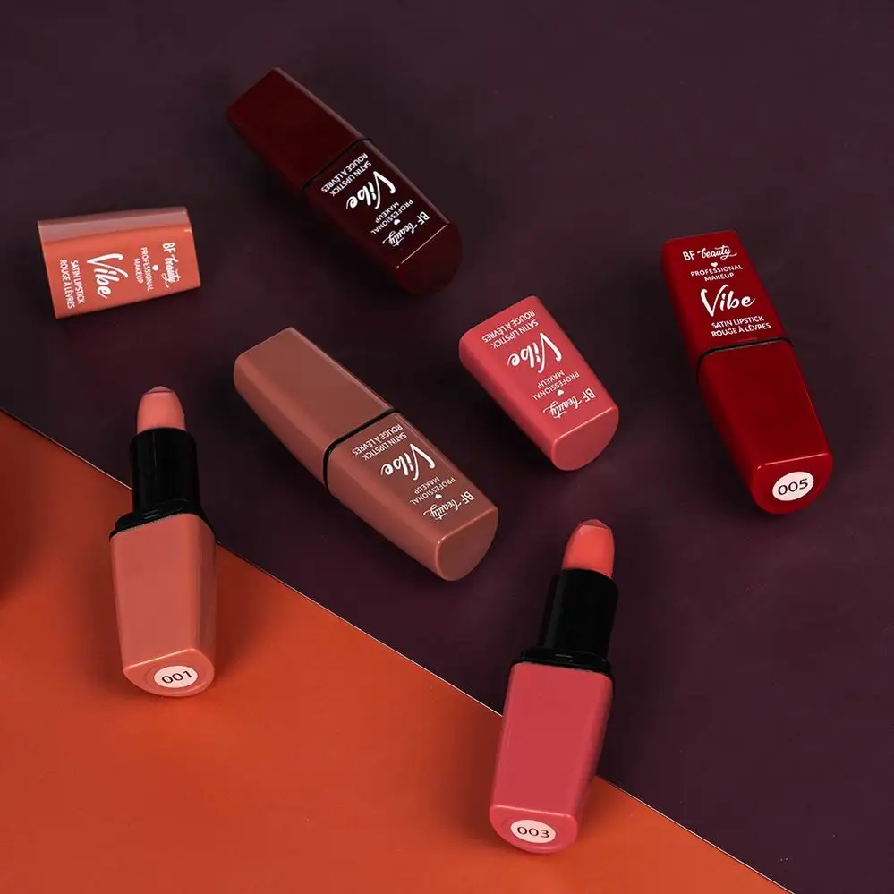 High Quality Luxury No Brand Hypoallergenic Nude Lipstick Makeup Your Logo Trend Glossy Private Label Pigmented Lipstick