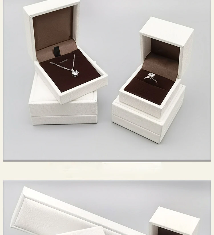 Hcf2264509dfc4f6f8d2e13ed72b6decda